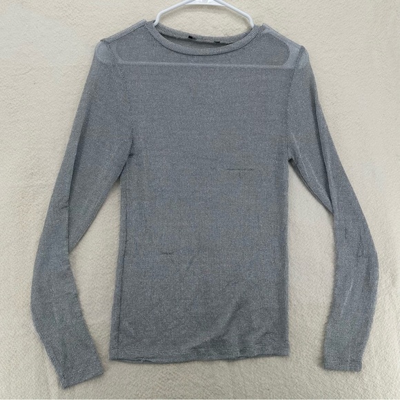 Tops - Metallic Mesh Gray/Silver Ribbed Knit Long Sleeve